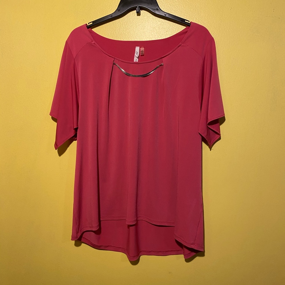 Pink Flowy Top - Picture 3 of 3